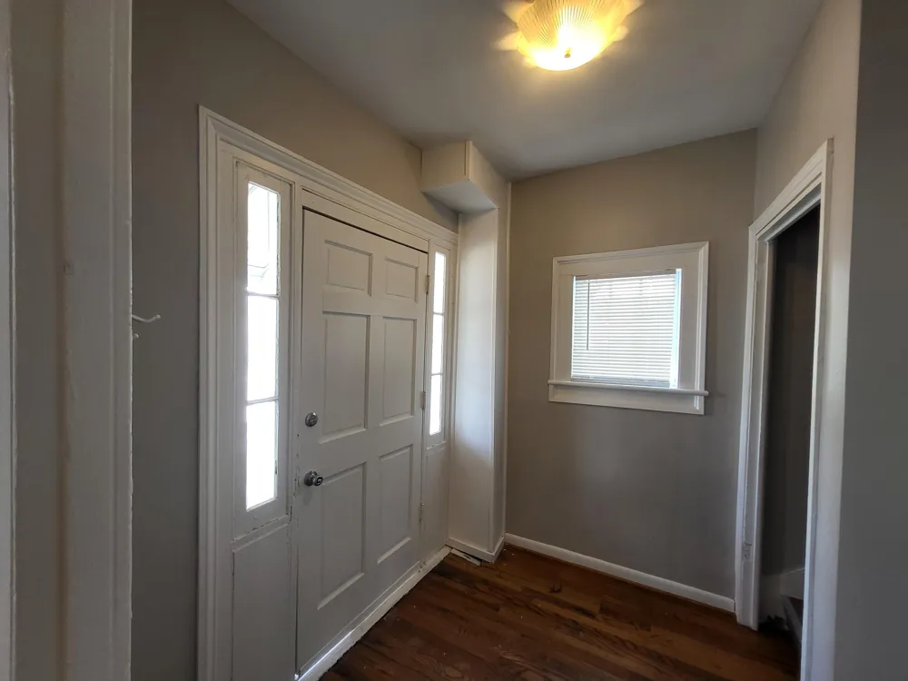 23 Ferrin Place Mount Clemens, MI 48043