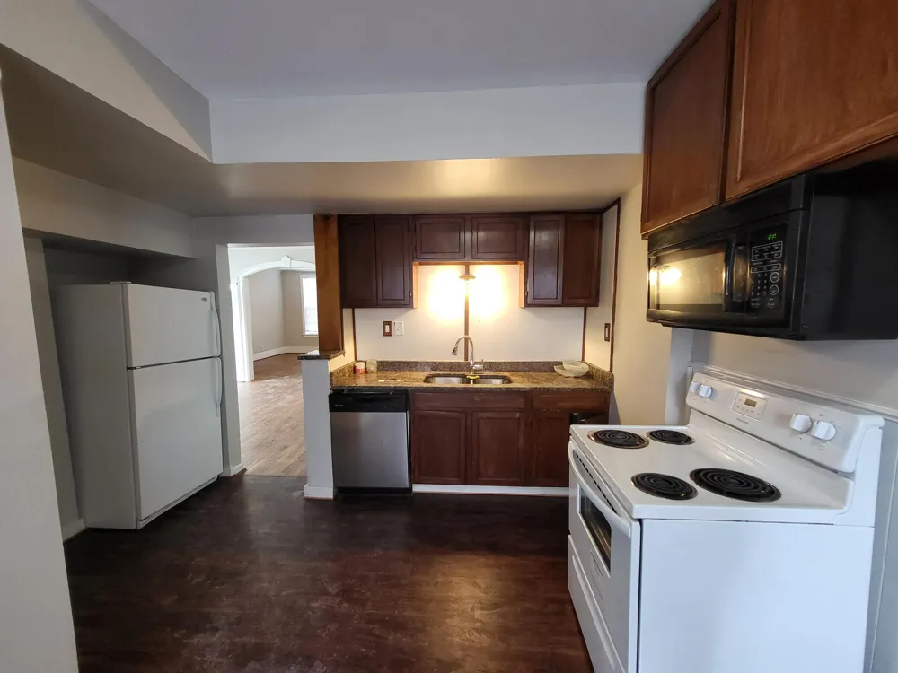 23 Ferrin Place Mount Clemens, MI 48043