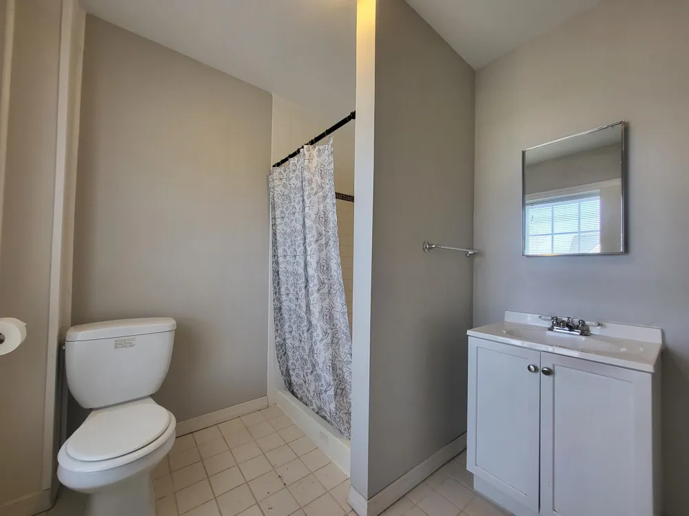23 Ferrin Place Mount Clemens, MI 48043