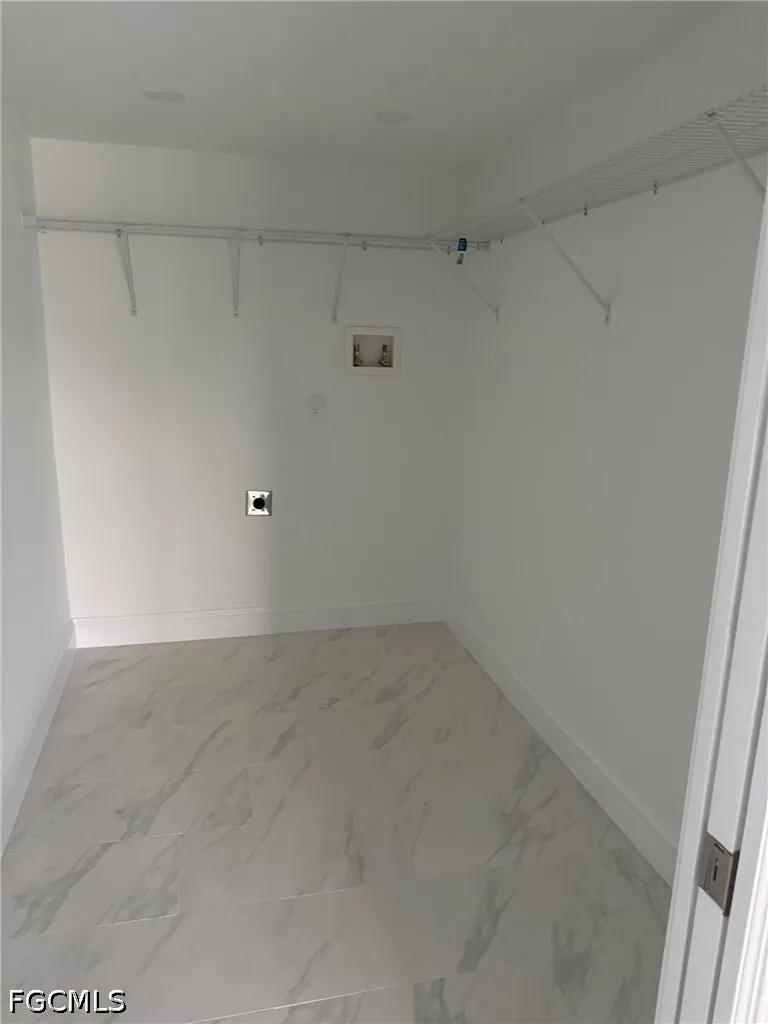 Victoria Drive #C7 Cape Coral, FL 33904