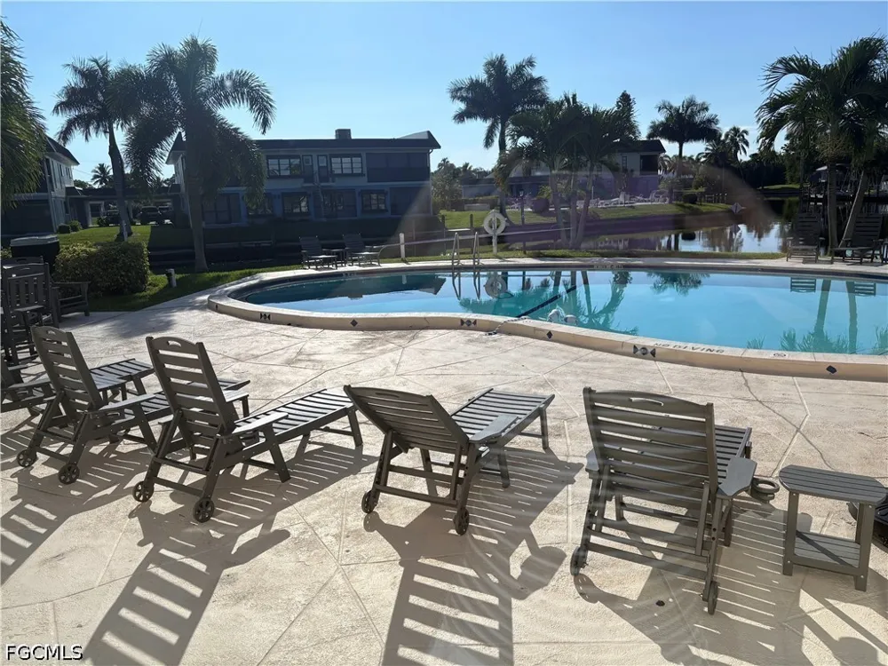 Victoria Drive #C7 Cape Coral, FL 33904