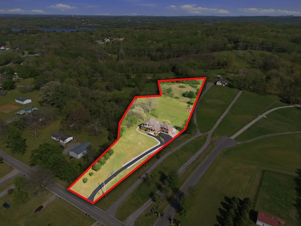 4896 Benders Ferry Rd Mount Juliet, TN 37122