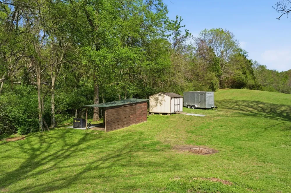 4896 Benders Ferry Rd Mount Juliet, TN 37122