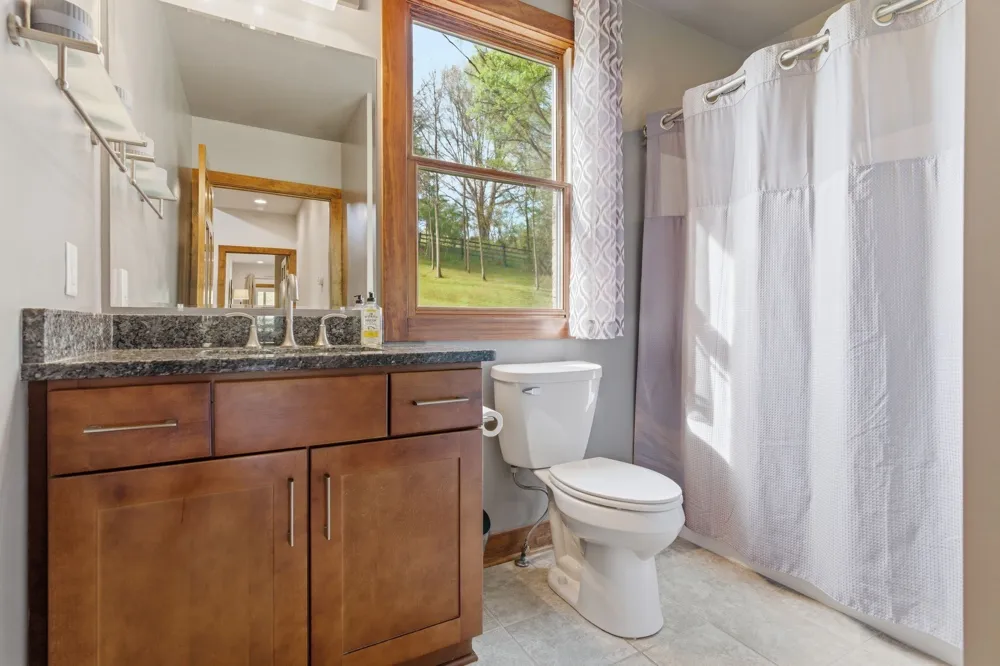 4896 Benders Ferry Rd Mount Juliet, TN 37122
