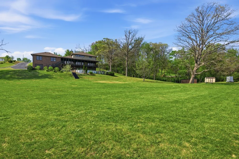 4896 Benders Ferry Rd Mount Juliet, TN 37122