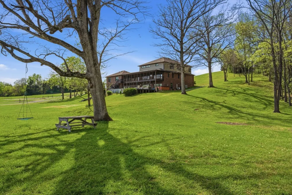4896 Benders Ferry Rd Mount Juliet, TN 37122