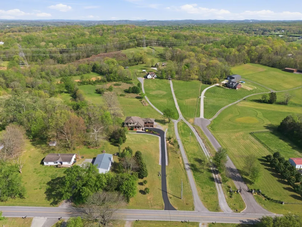 4896 Benders Ferry Rd Mount Juliet, TN 37122