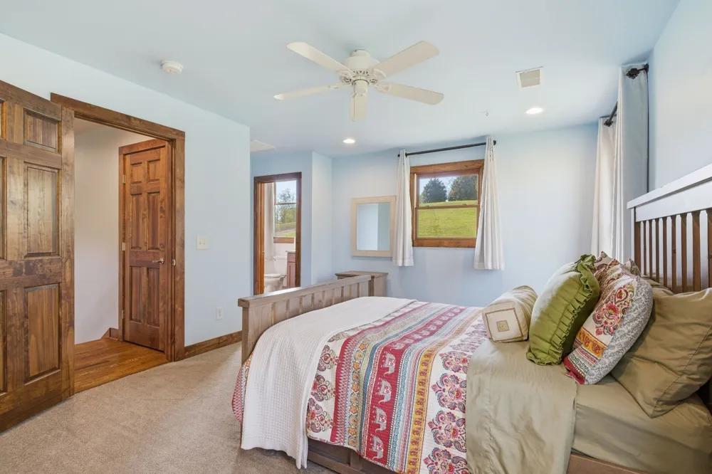 4896 Benders Ferry Rd Mount Juliet, TN 37122