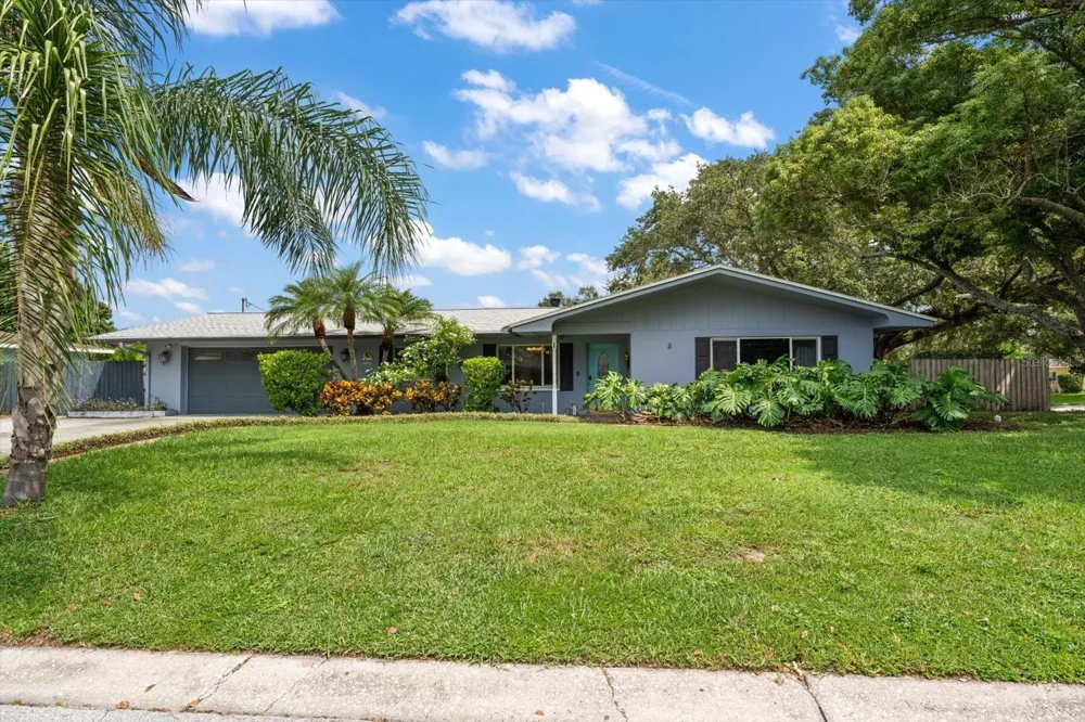 1 MAPLEWOOD AVENUE Clearwater, FL 33765
