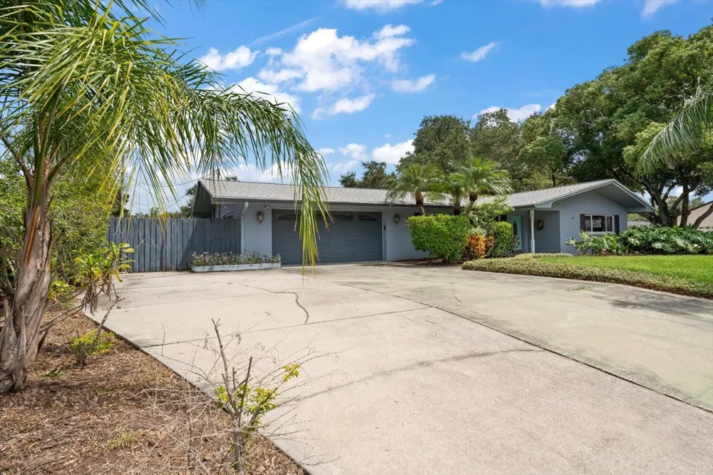 1 MAPLEWOOD AVENUE Clearwater, FL 33765