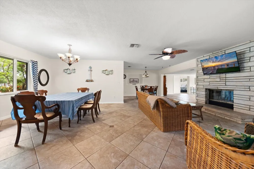 1 MAPLEWOOD AVENUE Clearwater, FL 33765