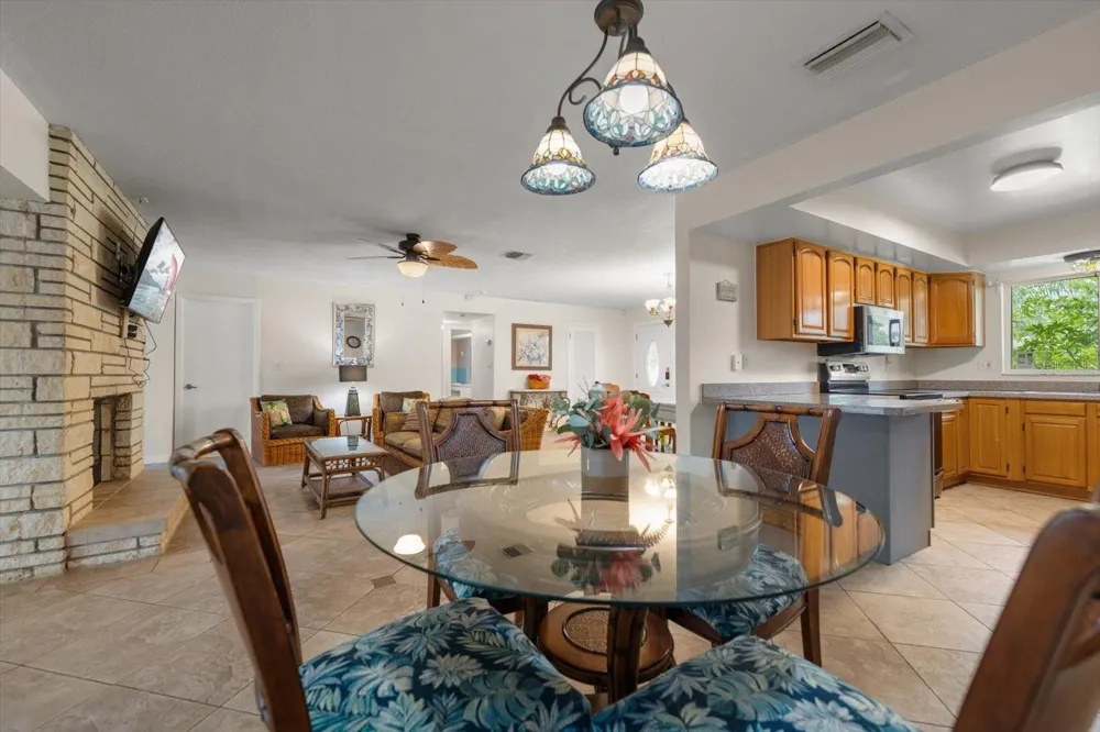 1 MAPLEWOOD AVENUE Clearwater, FL 33765