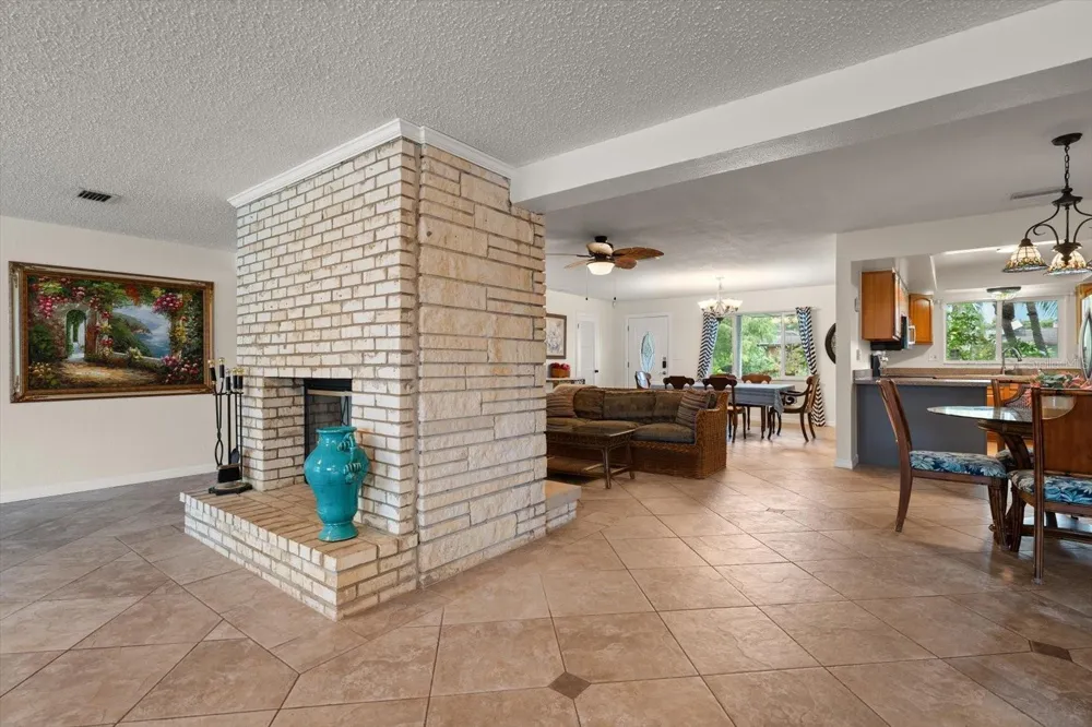 1 MAPLEWOOD AVENUE Clearwater, FL 33765