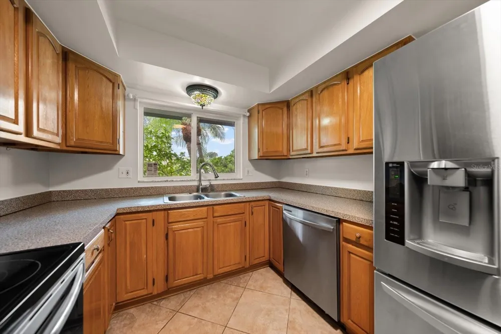 1 MAPLEWOOD AVENUE Clearwater, FL 33765