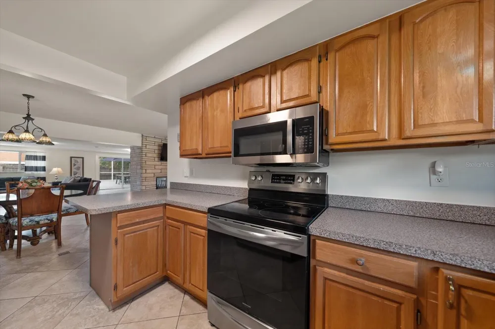 1 MAPLEWOOD AVENUE Clearwater, FL 33765