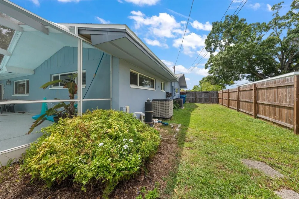 1 MAPLEWOOD AVENUE Clearwater, FL 33765