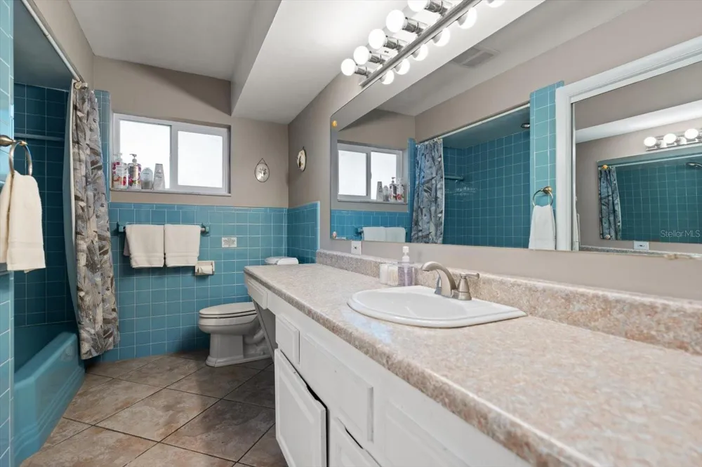 1 MAPLEWOOD AVENUE Clearwater, FL 33765