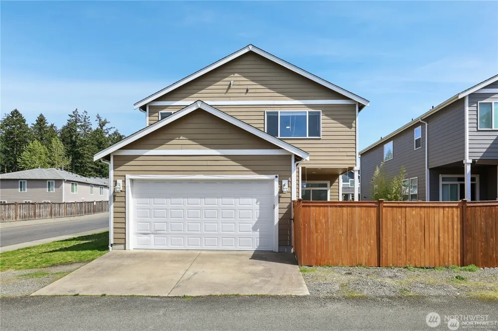 18404 97th Avenue Ct E Puyallup, WA 98375