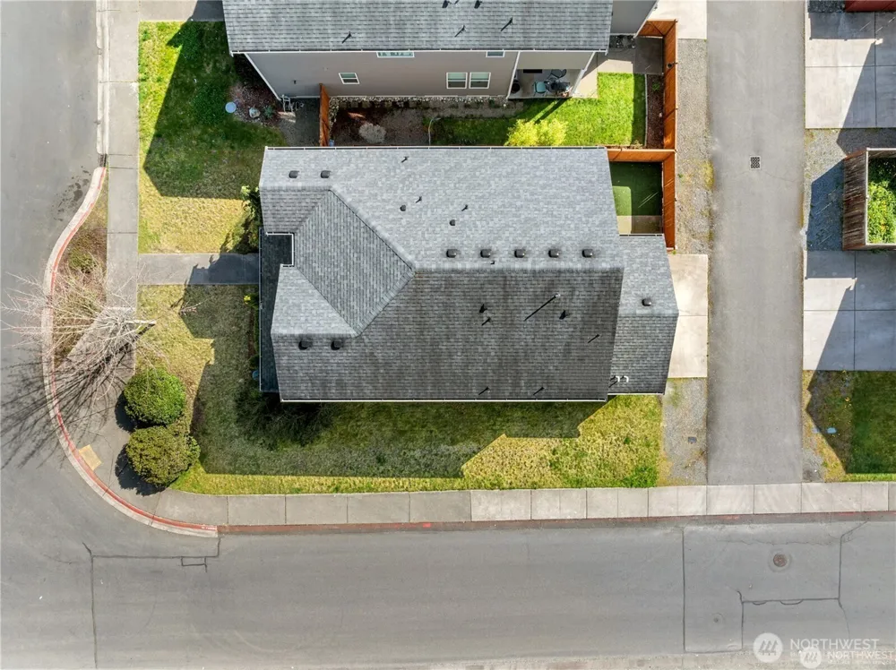 18404 97th Avenue Ct E Puyallup, WA 98375