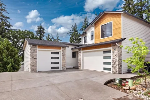 10711 SE 13th Circle