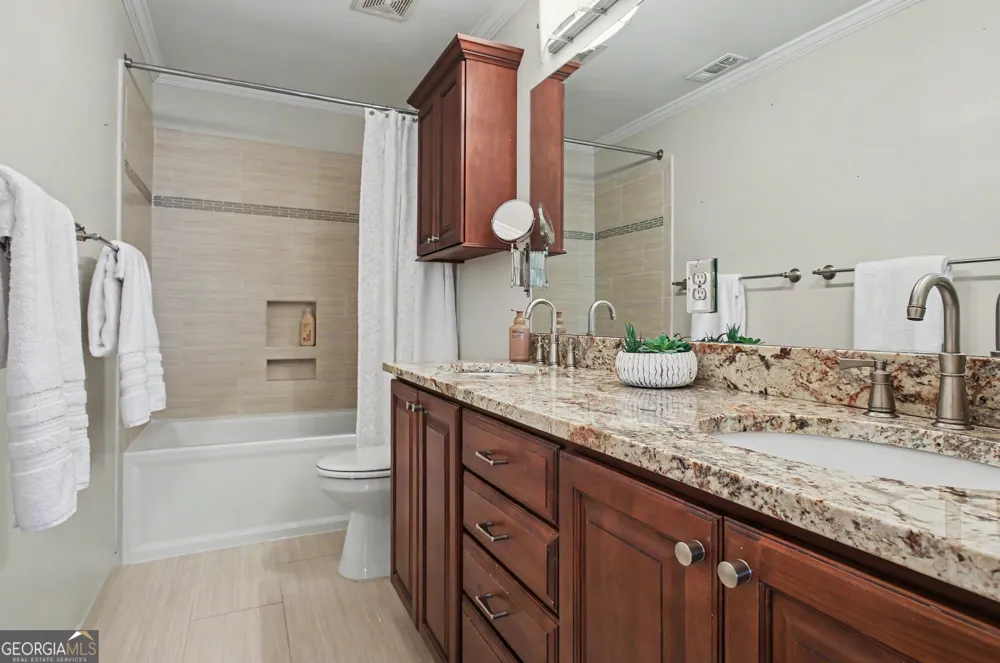 1020 Patina PT Peachtree City, GA 30269