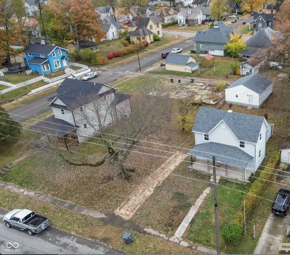 911 W 3rd Street Anderson, IN 46016