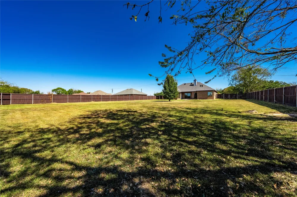 17821 FM 3080 Mabank, TX 75147