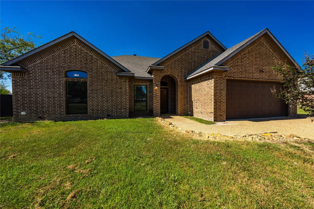 17821 FM 3080 Mabank, TX 75147