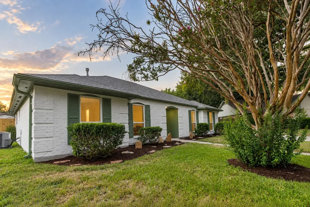 12211 Appleby Drive Hockley, TX 77031