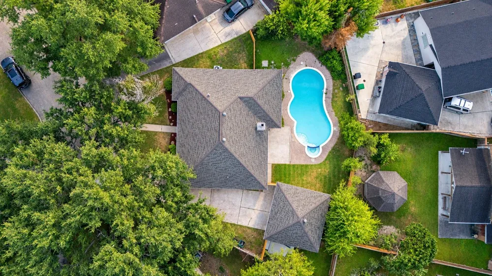 12211 Appleby Drive Hockley, TX 77031