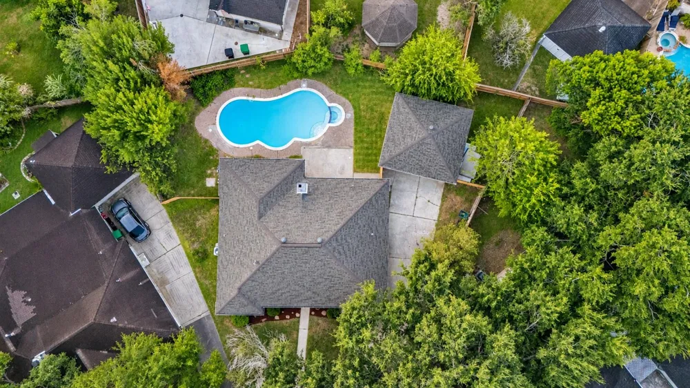 12211 Appleby Drive Hockley, TX 77031