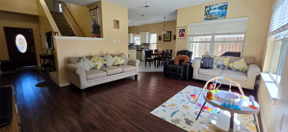 835 Forest Thicket Lane Houston, TX 77067