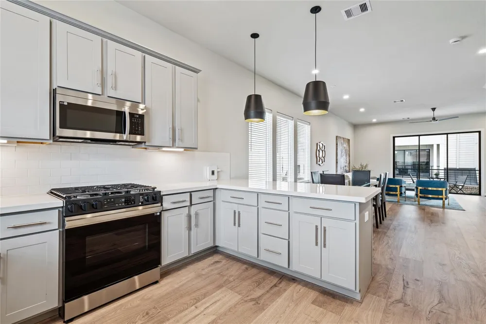 10619 Cascade Ledge Lane Houston, TX 77025