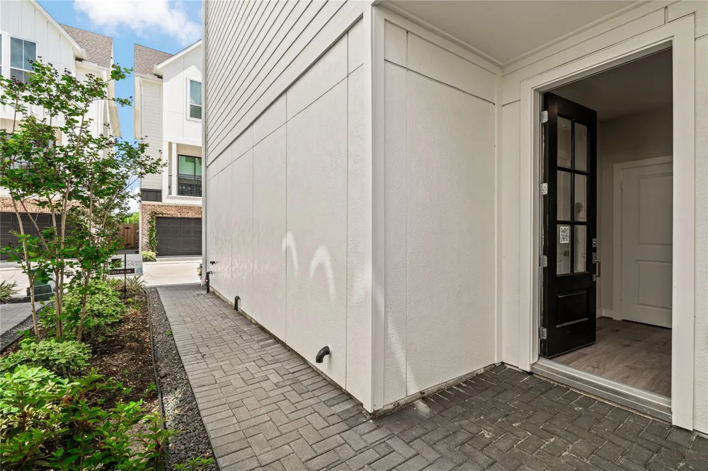 10619 Cascade Ledge Lane Houston, TX 77025