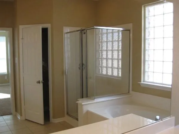 1402 Chandler Cove Pasadena, TX 77504