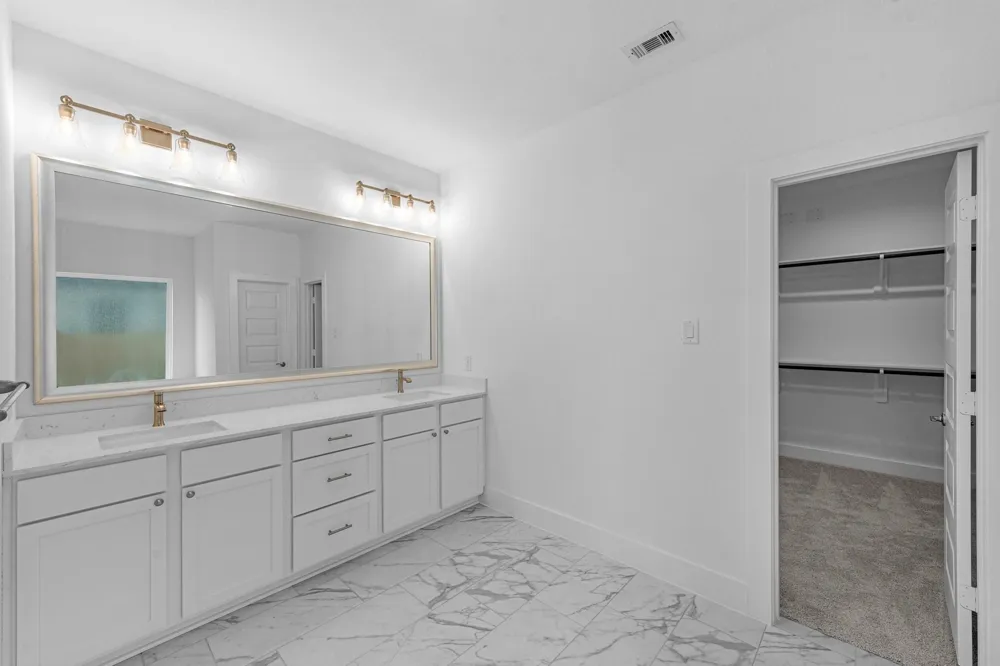 207 Upland Drive Waller, TX 77484