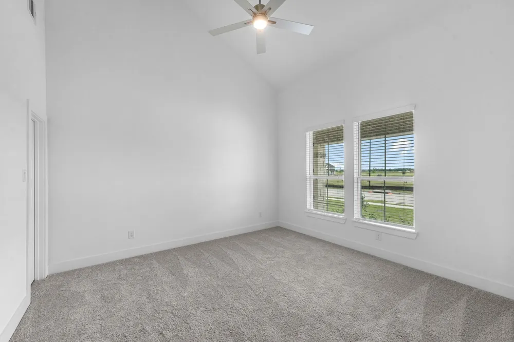 207 Upland Drive Waller, TX 77484