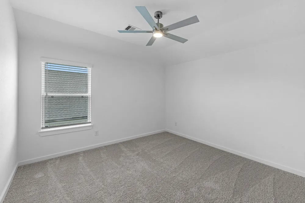 207 Upland Drive Waller, TX 77484