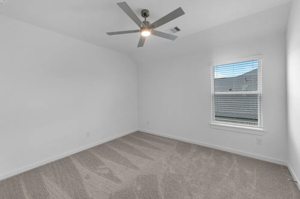 207 Upland Drive Waller, TX 77484