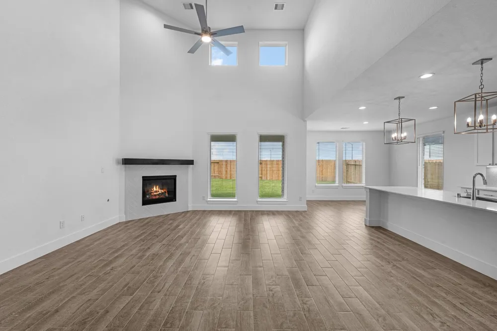 207 Upland Drive Waller, TX 77484