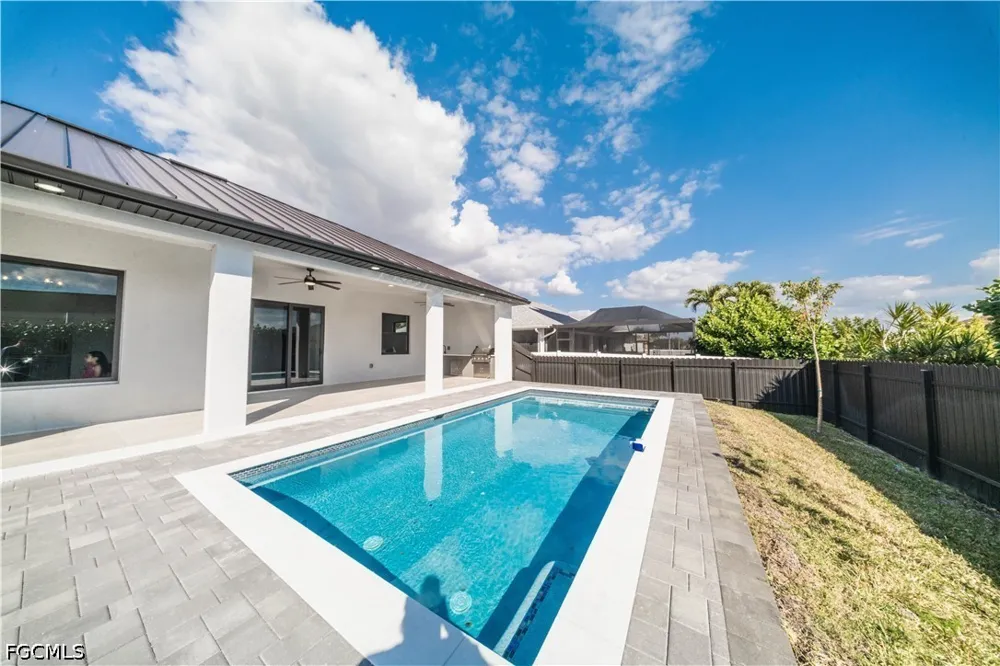 NW 9th Terrace Cape Coral, FL 33993