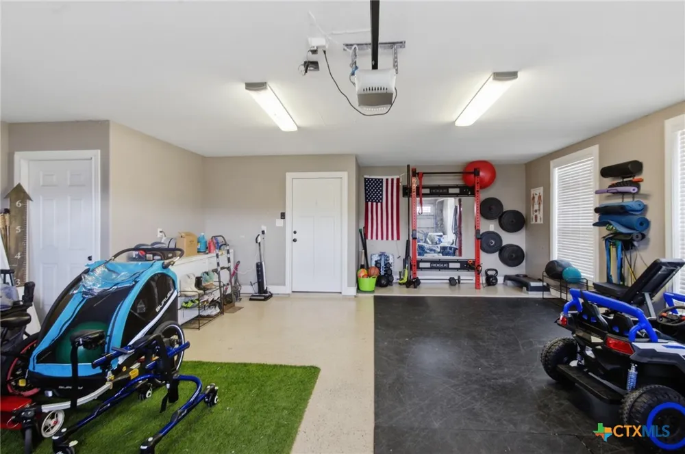 180 Kimber Lane Inez, TX 77968