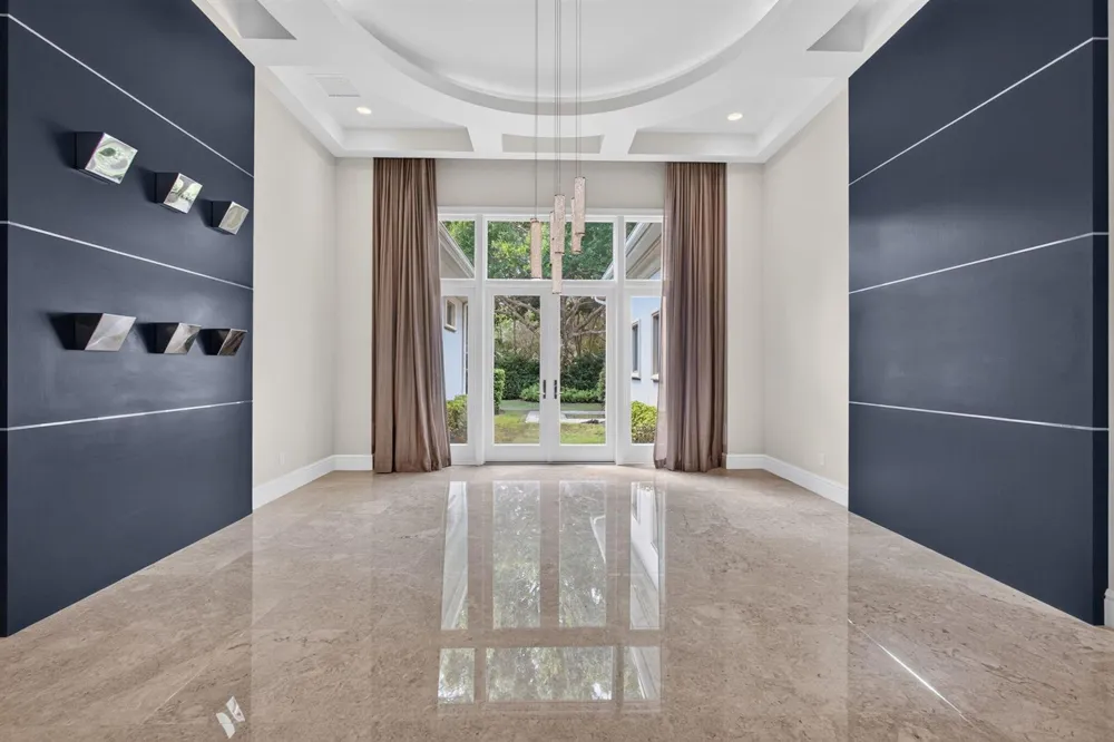 12200 TILLINGHAST CIRCLE Palm Beach Gardens, FL 33418