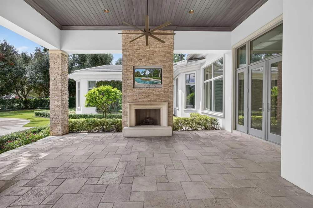 12200 TILLINGHAST CIRCLE Palm Beach Gardens, FL 33418