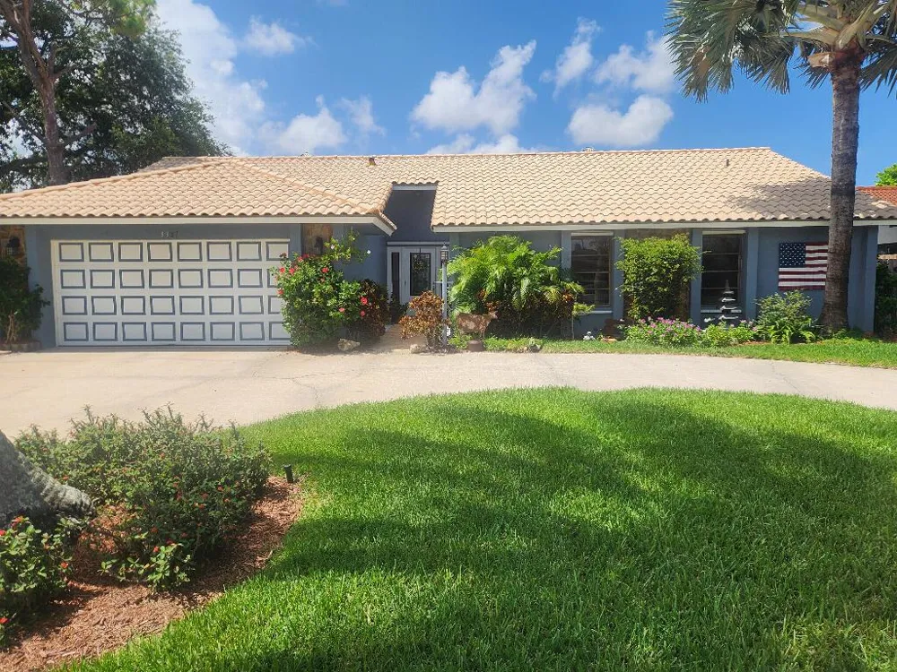 4387 HAWTHORN AVENUE Palm Beach Gardens, FL 33410
