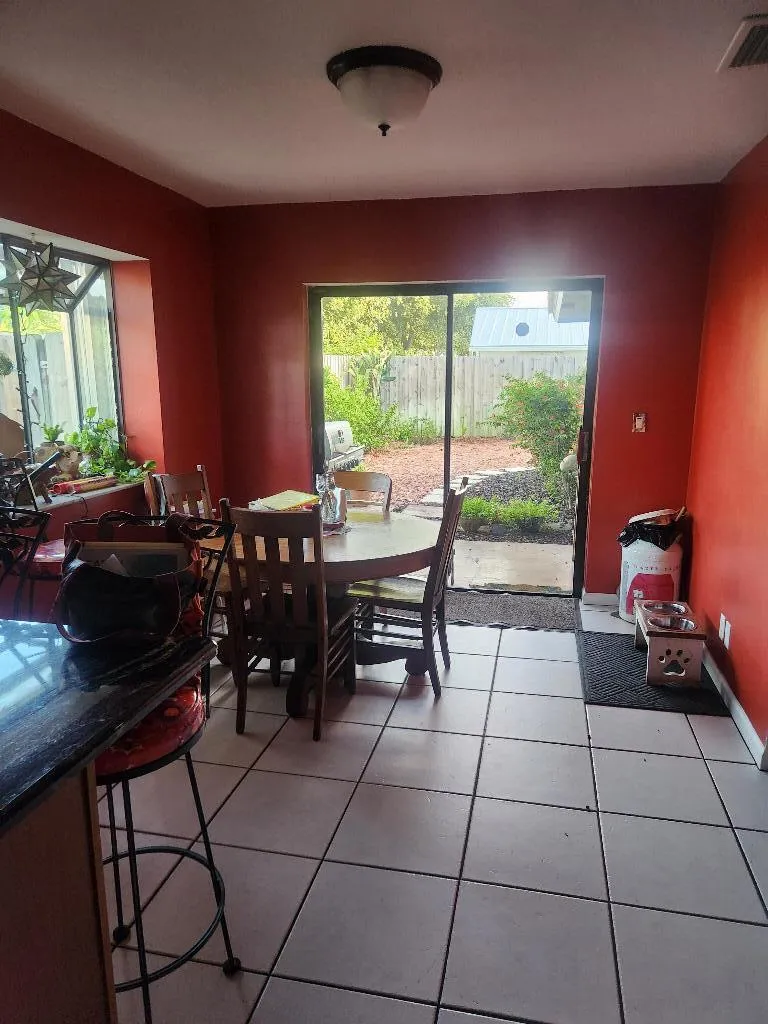 4387 HAWTHORN AVENUE Palm Beach Gardens, FL 33410