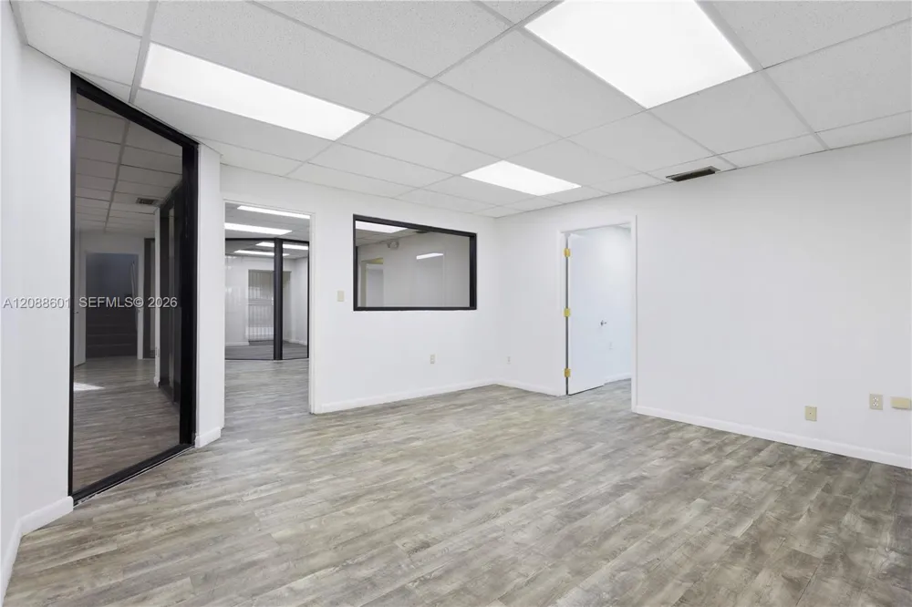 1740 NW 93 AV #1740 Doral, FL 33172