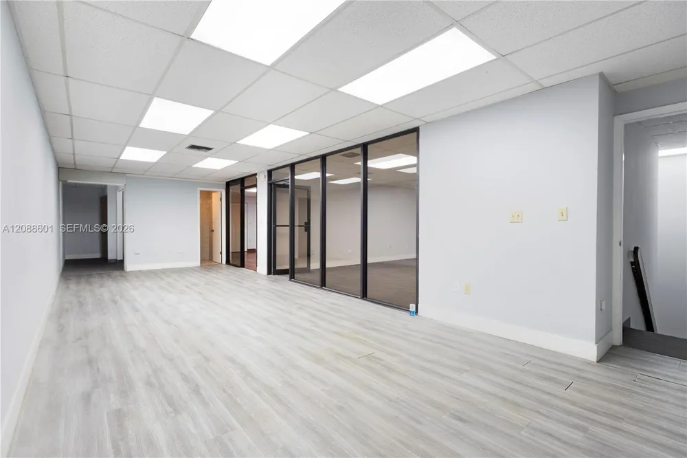 1740 NW 93 AV #1740 Doral, FL 33172