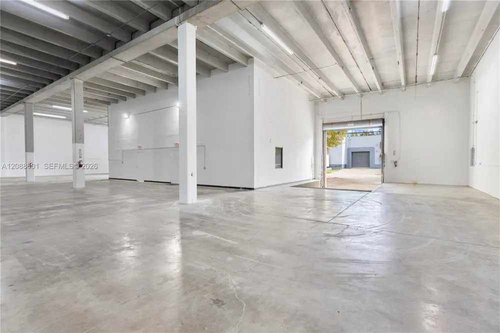 1740 NW 93 AV #1740 Doral, FL 33172