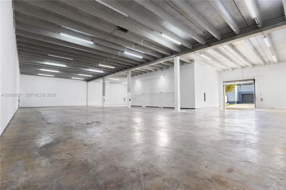 1740 NW 93 AV #1740 Doral, FL 33172